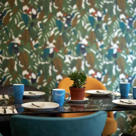 L'annexe Apolonia Montmartre ホテル 4*